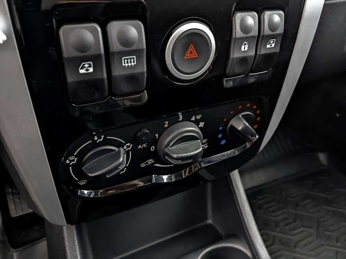 Lada (ВАЗ) Largus 2019 года с пробегом. Фото: #16