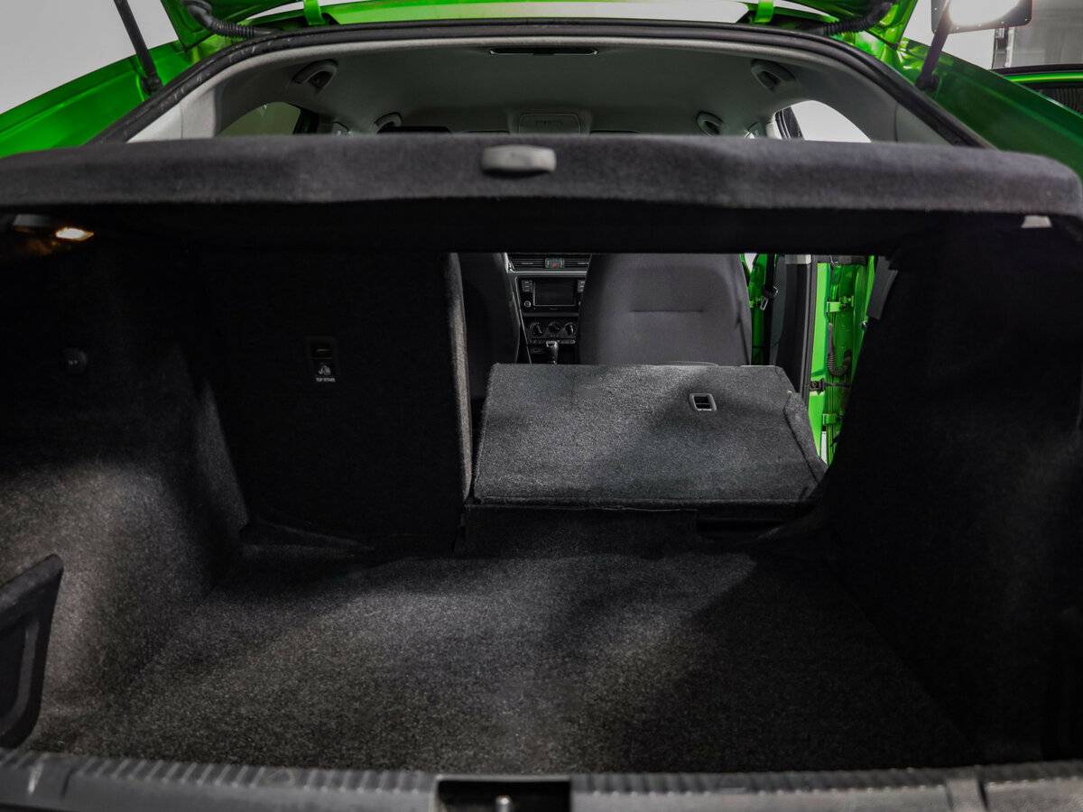 Skoda Rapid 2018 года с пробегом. Фото: #19