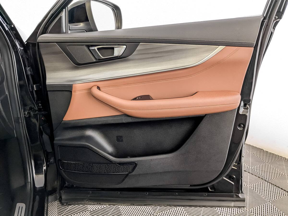 Chery Tiggo 8 Pro Max 2022 года с пробегом. Фото: #24