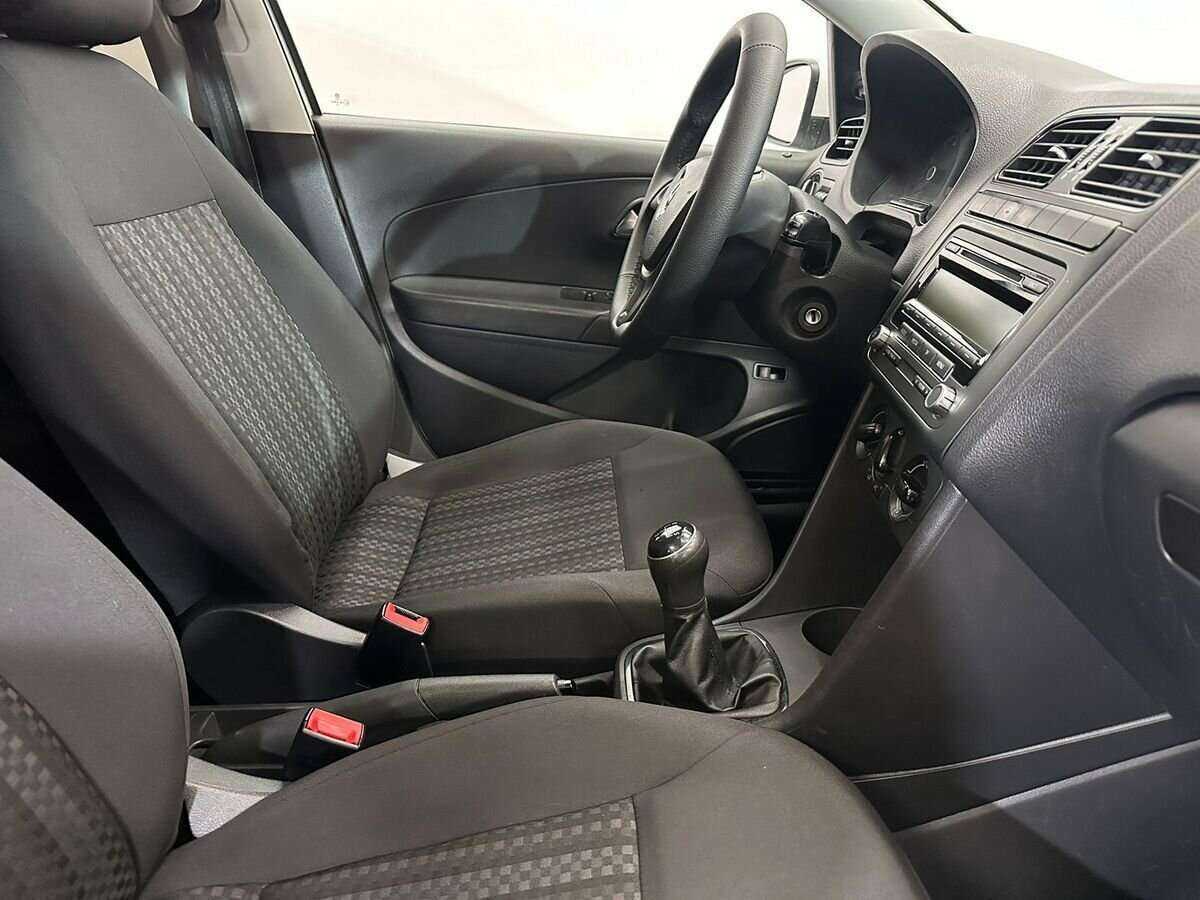 Volkswagen Polo 2019 года с пробегом. Фото: #8