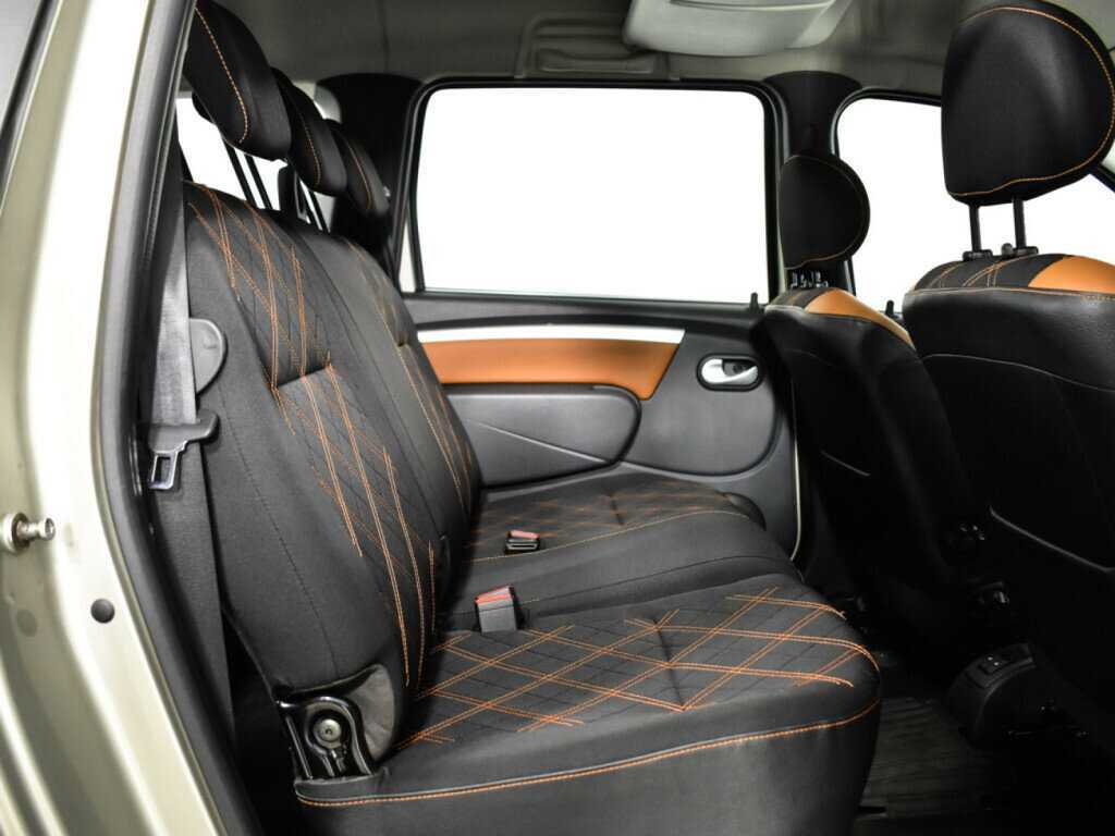 Lada (ВАЗ) Largus 2016 года с пробегом. Фото: #9