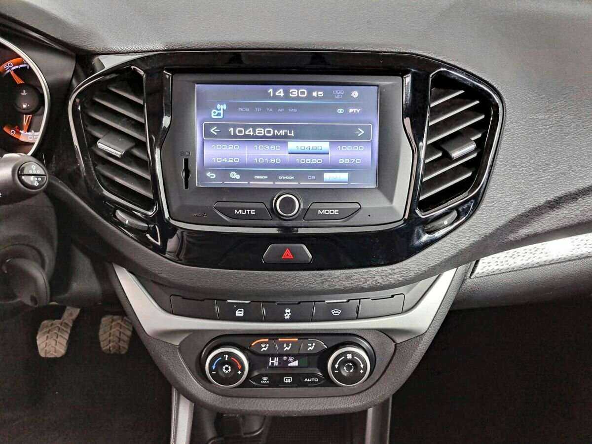 Lada (ВАЗ) Vesta 2019 года с пробегом. Фото: #12