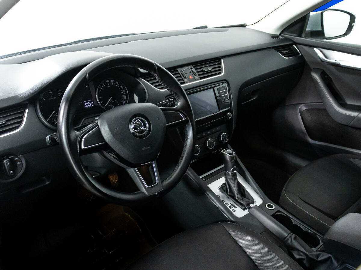 Skoda Octavia 2017 года с пробегом. Фото: #10