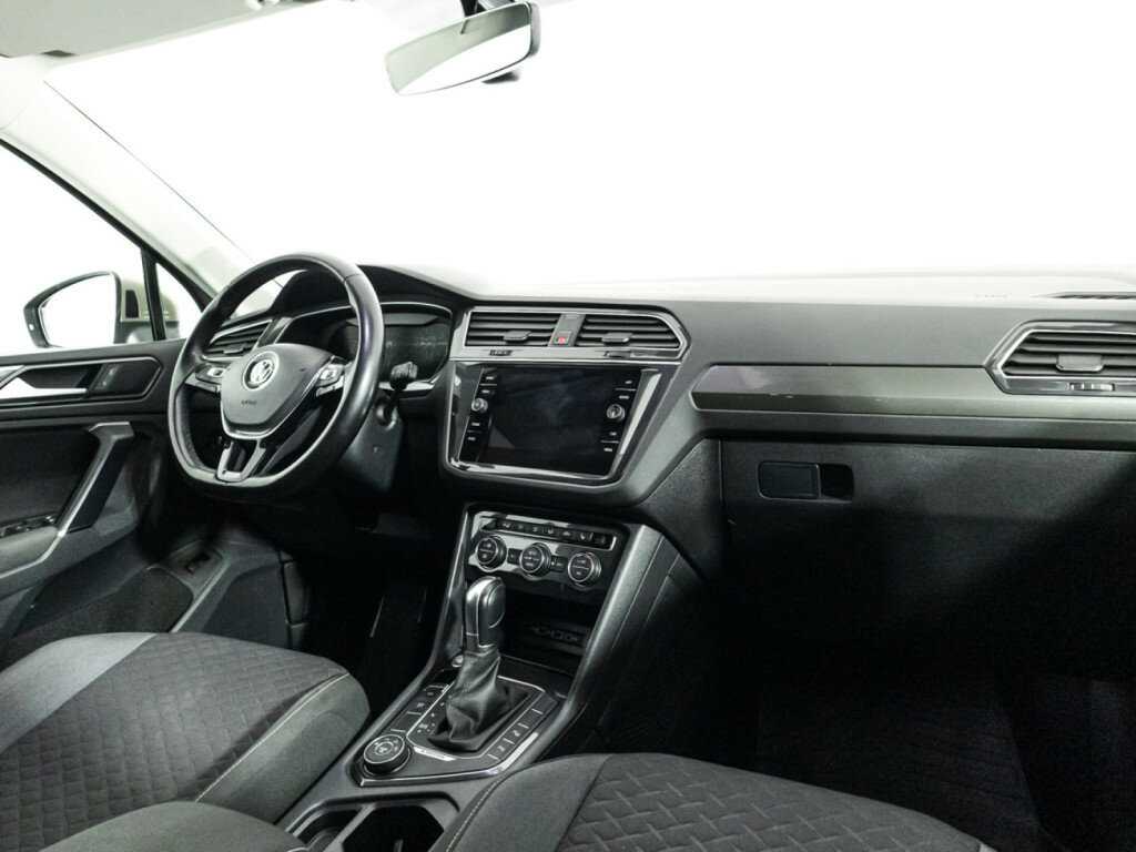 Volkswagen Tiguan 2018 года с пробегом. Фото: #8