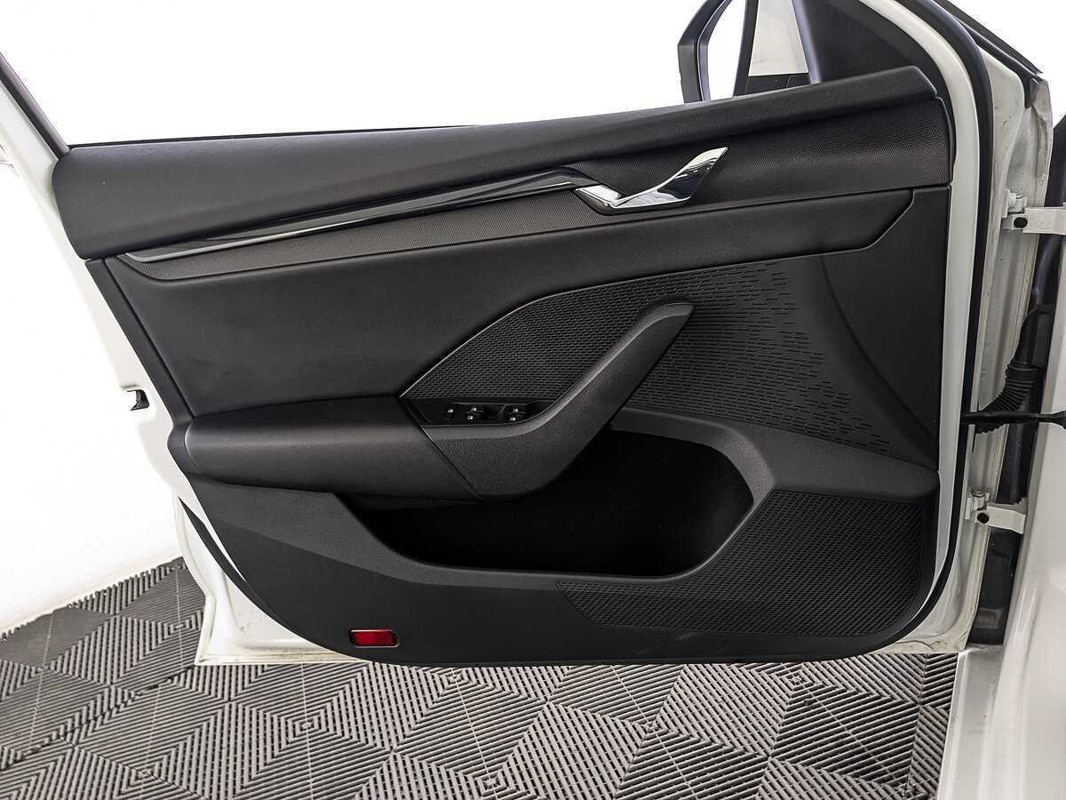 Skoda Octavia 2021 года с пробегом. Фото: #18