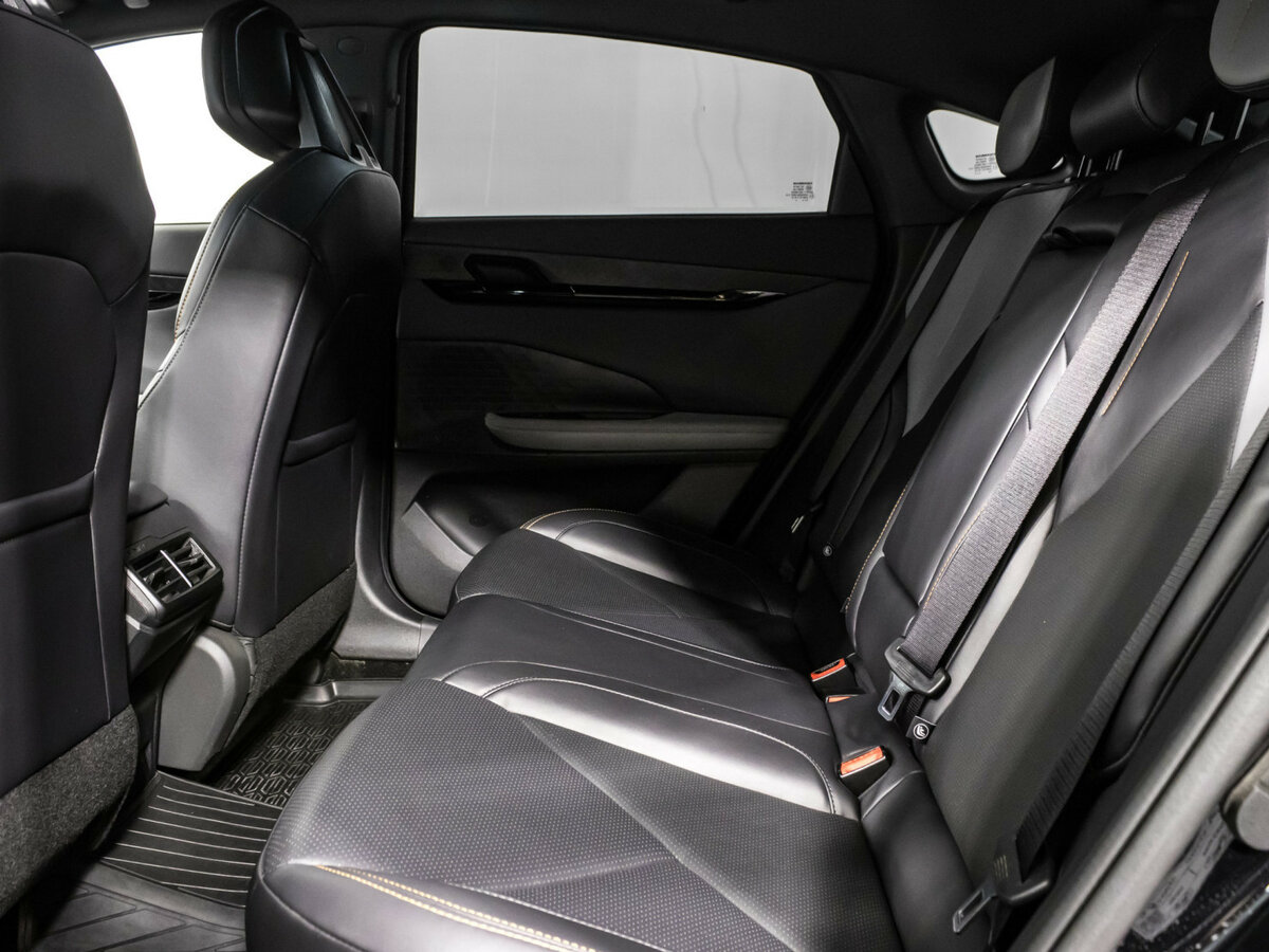 Changan UNI-V 2023 года с пробегом. Фото: #11