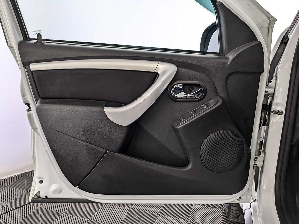 Nissan Terrano 2021 года с пробегом. Фото: #18