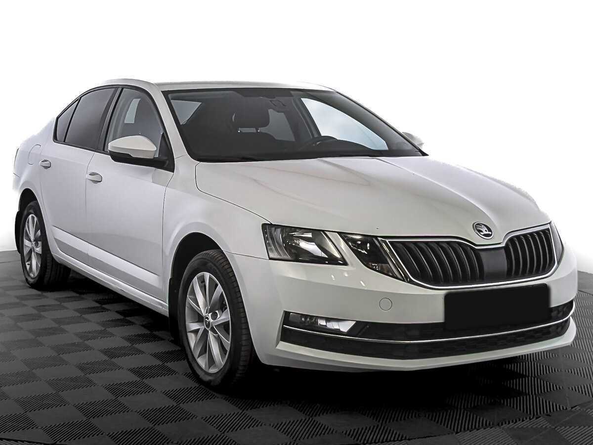 Skoda Octavia 2018 года с пробегом. Фото: #2