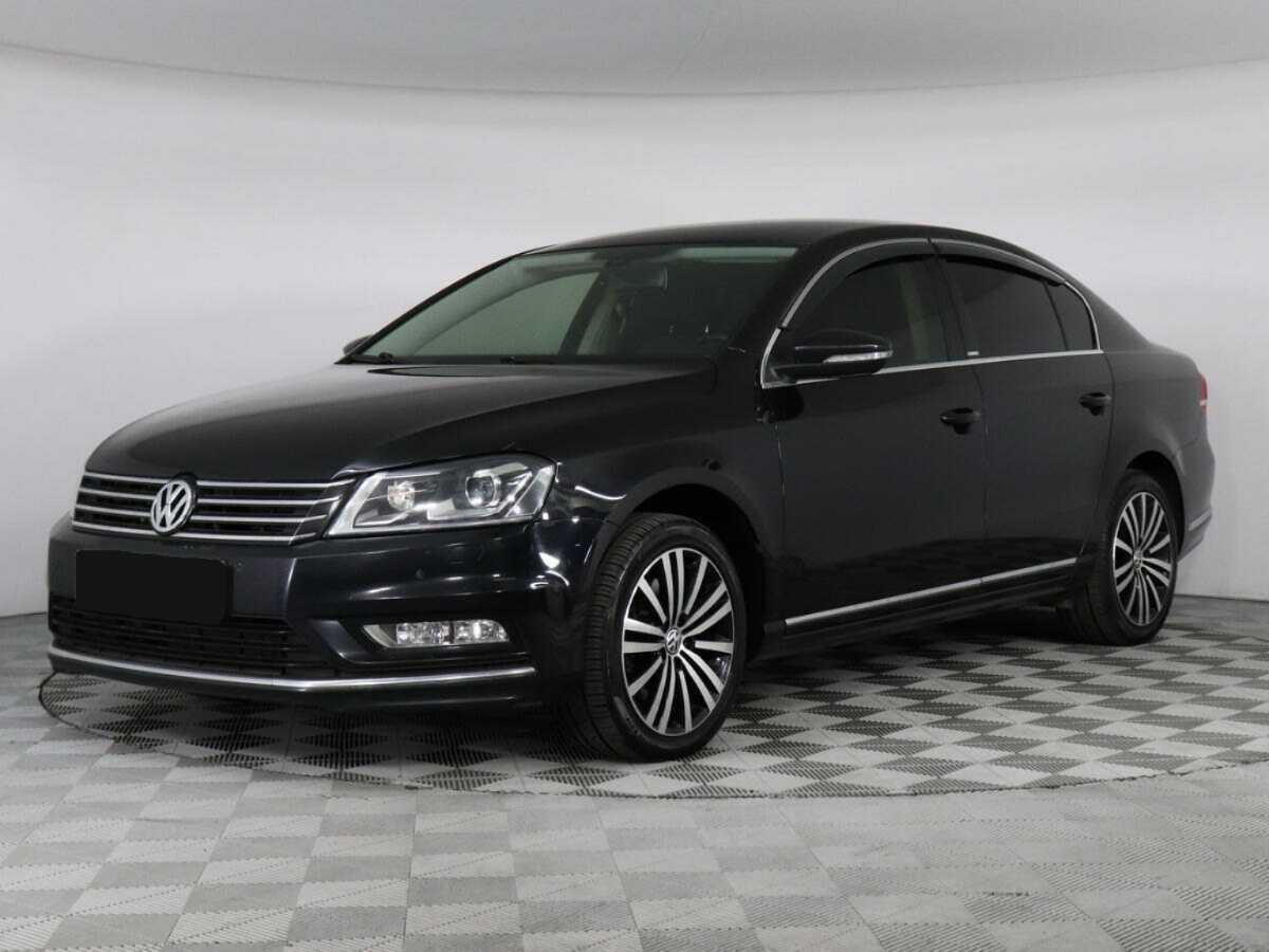 Volkswagen Passat 2014 года с пробегом. Фото: #0