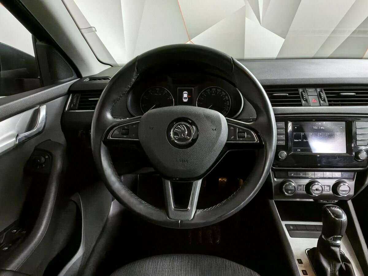 Skoda Octavia 2017 года с пробегом. Фото: #14