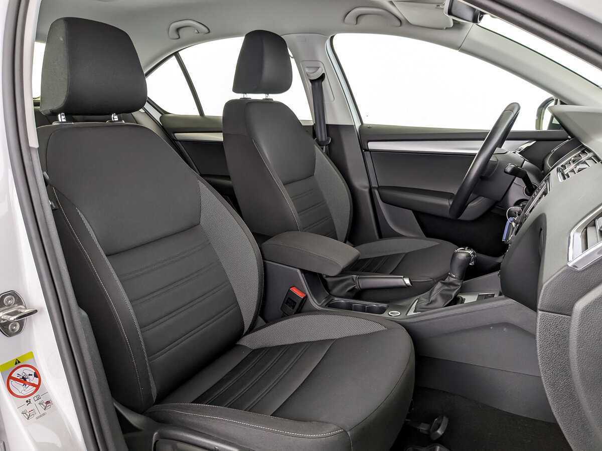 Skoda Octavia 2018 года с пробегом. Фото: #22