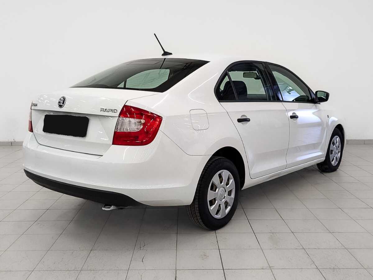 Skoda Rapid 2017 года с пробегом. Фото: #3