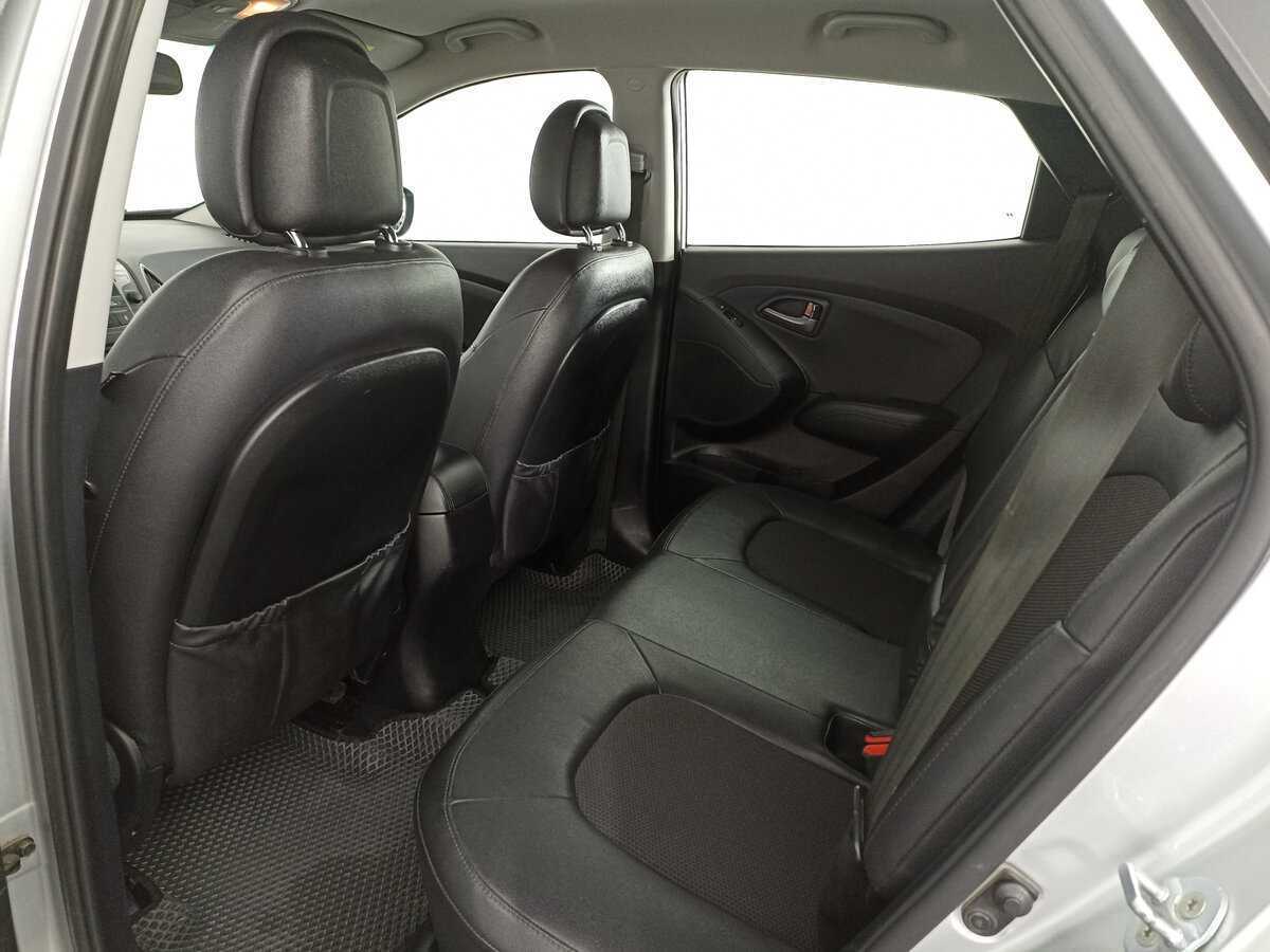 Hyundai ix35 2013 года с пробегом. Фото: #9