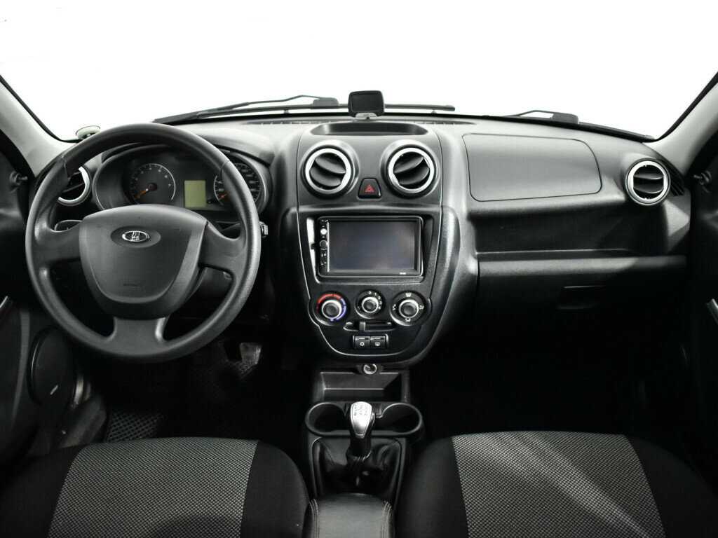 Lada (ВАЗ) Granta 2018 года с пробегом. Фото: #11