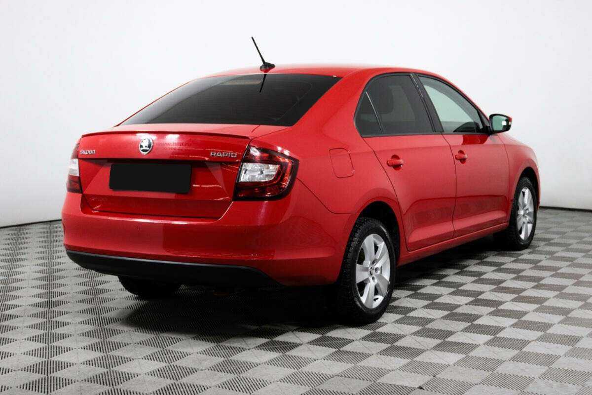 Skoda Rapid 2018 года с пробегом. Фото: #4