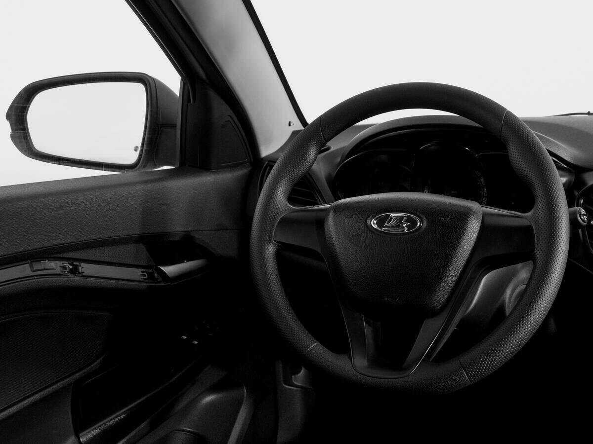 Lada (ВАЗ) Vesta 2019 года с пробегом. Фото: #13