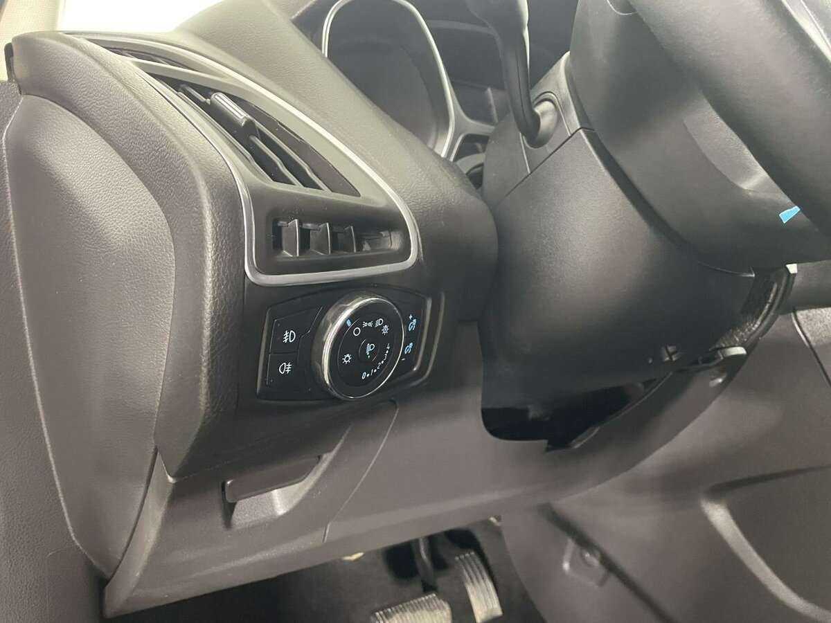 Ford Focus 2014 года с пробегом. Фото: #8