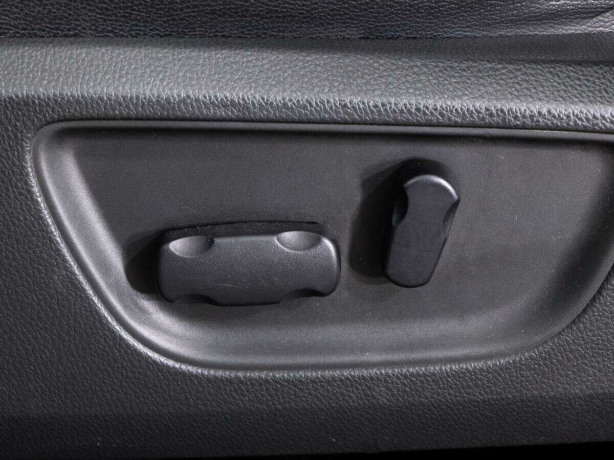 Mitsubishi Pajero Sport 2019 года с пробегом. Фото: #15