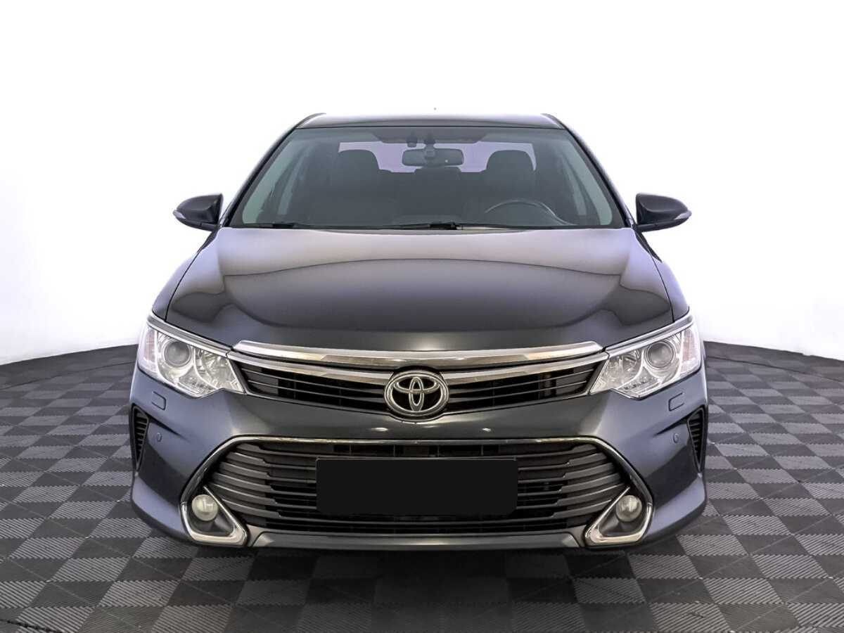 Toyota Camry 2016 года с пробегом. Фото: #1