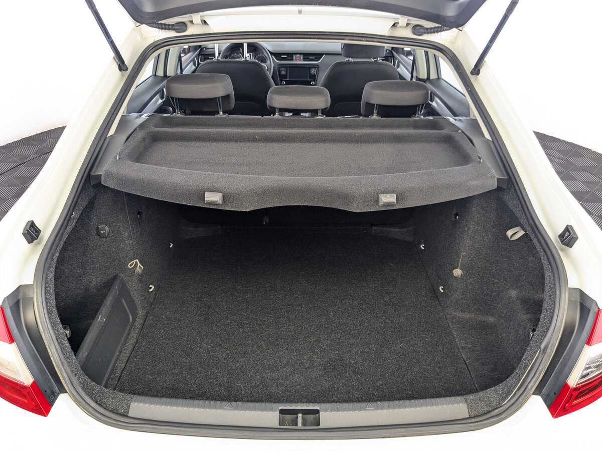 Skoda Octavia 2019 года с пробегом. Фото: #9