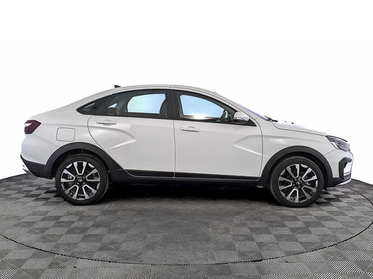 Lada (ВАЗ) Vesta 2024 года с пробегом. Фото: #3