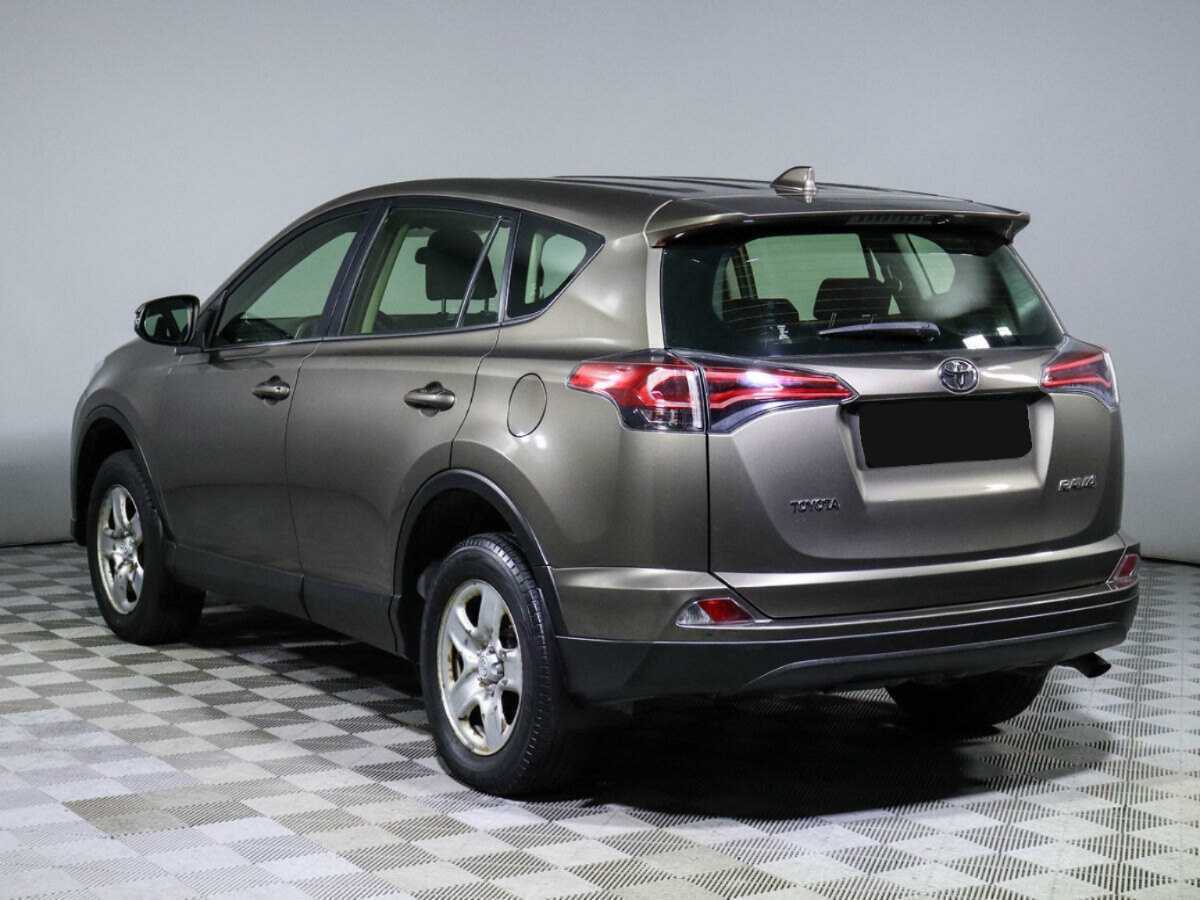 Toyota RAV4 2016 года с пробегом. Фото: #6