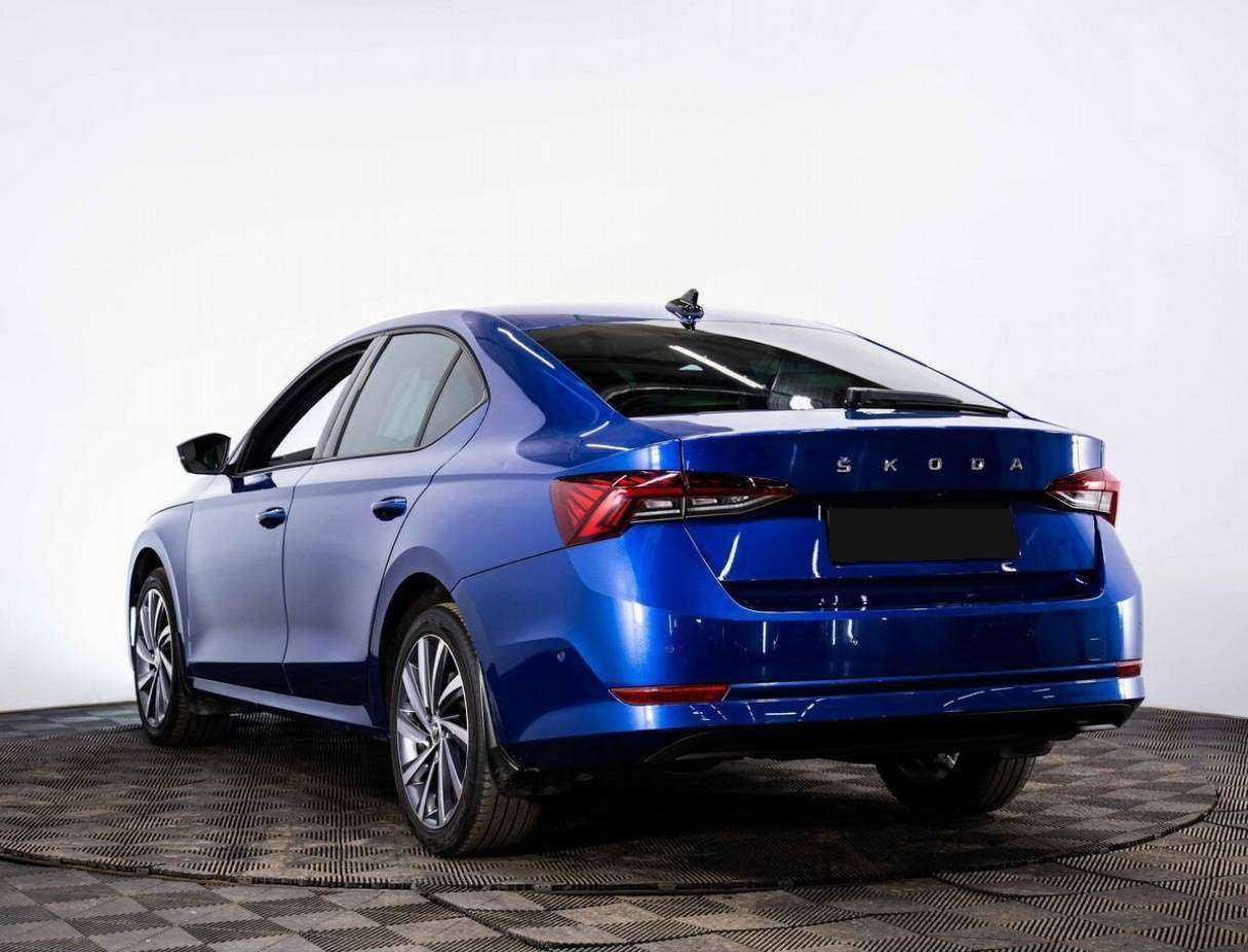 Skoda Octavia 2021 года с пробегом. Фото: #3