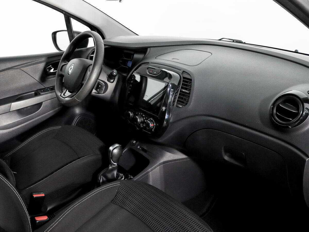 Renault Kaptur 2018 года с пробегом. Фото: #8