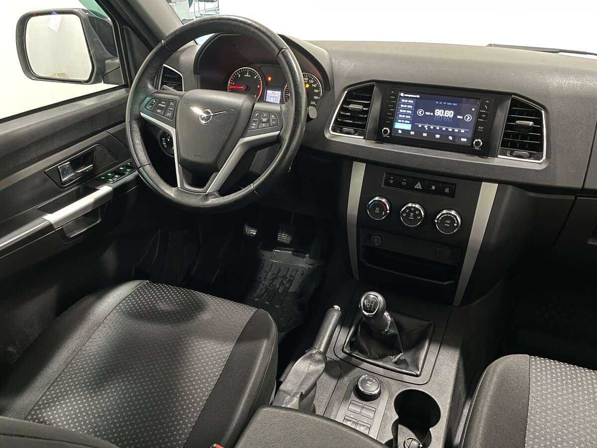 УАЗ Patriot 2018 года с пробегом. Фото: #6