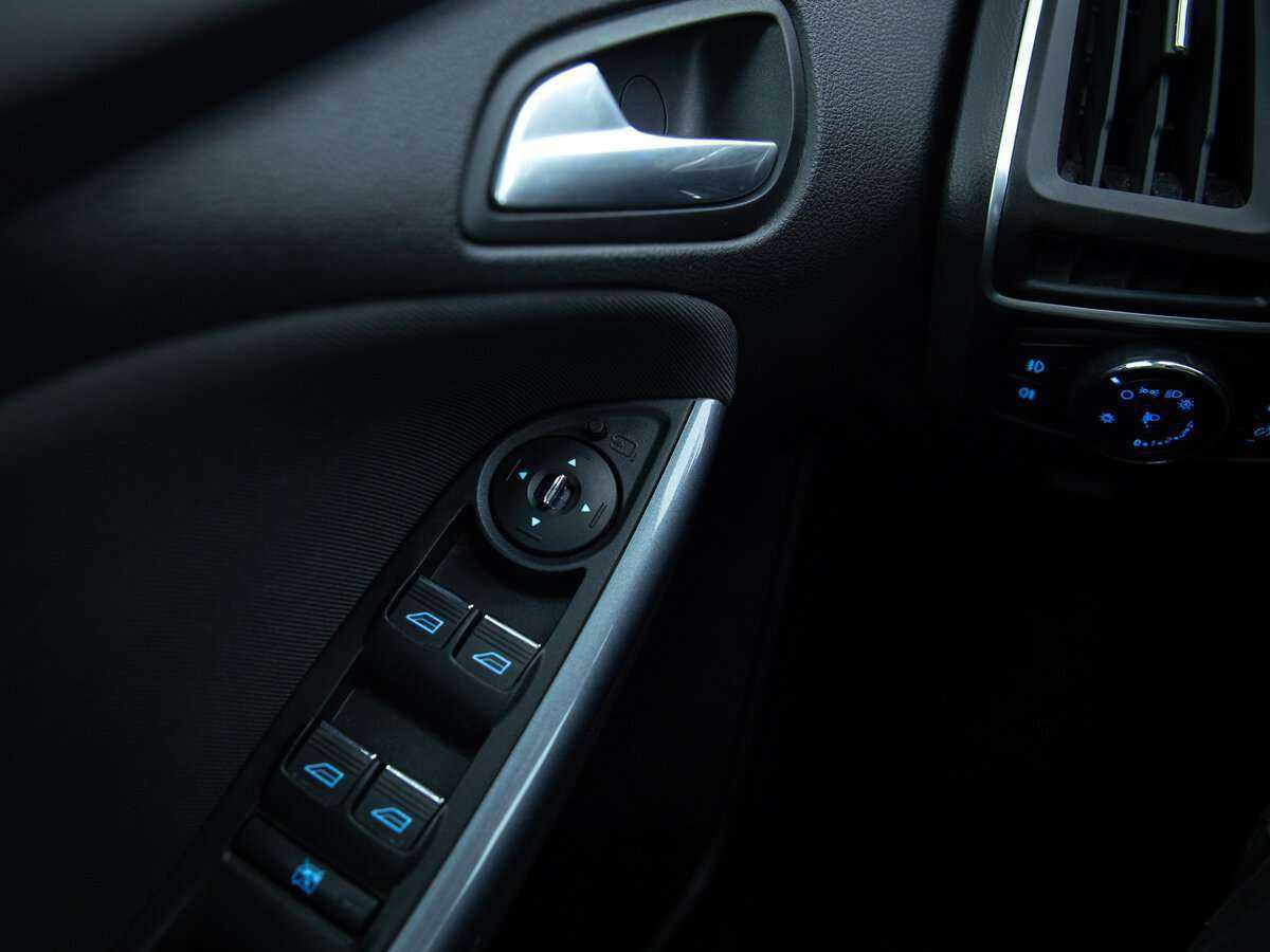 Ford Focus 2012 года с пробегом. Фото: #13