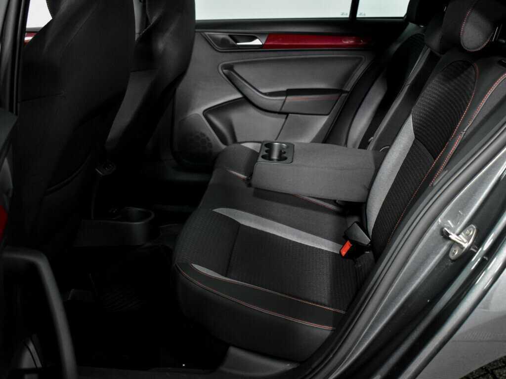 Volkswagen Polo 2021 года с пробегом. Фото: #11