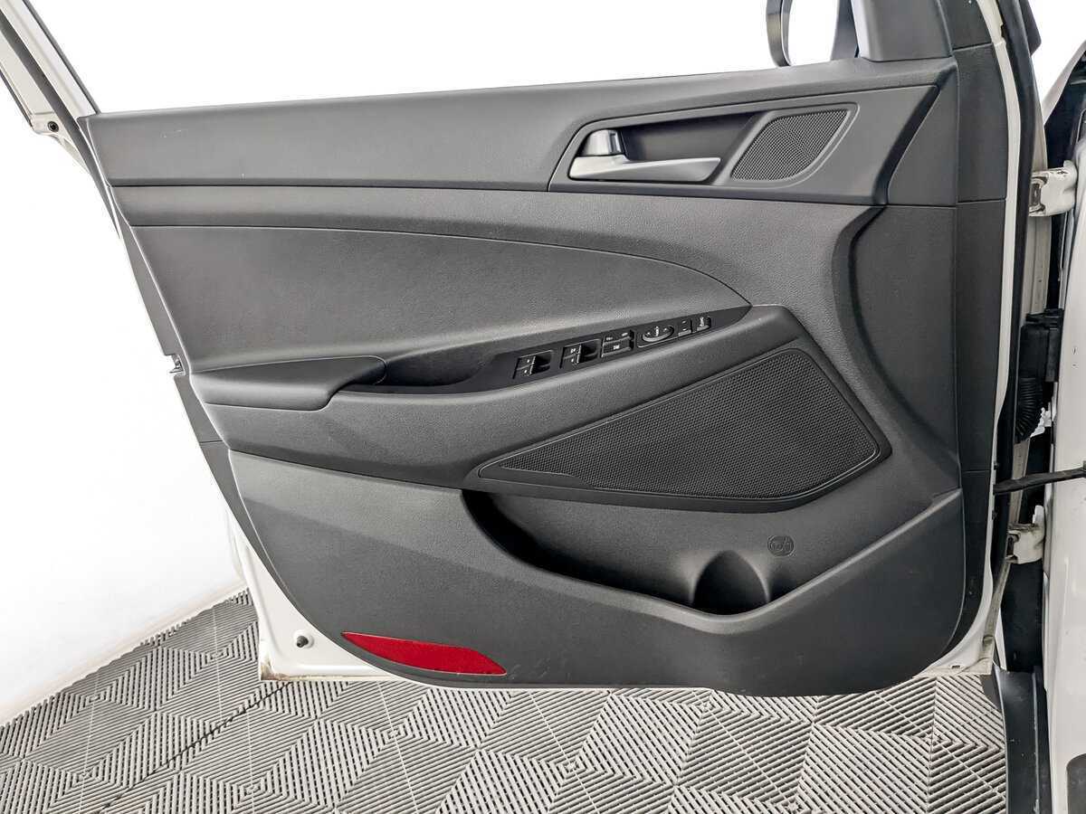 Hyundai Tucson 2017 года с пробегом. Фото: #18