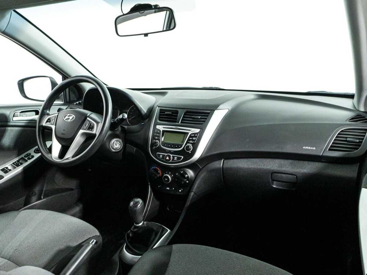 Hyundai Solaris 2013 года с пробегом. Фото: #8