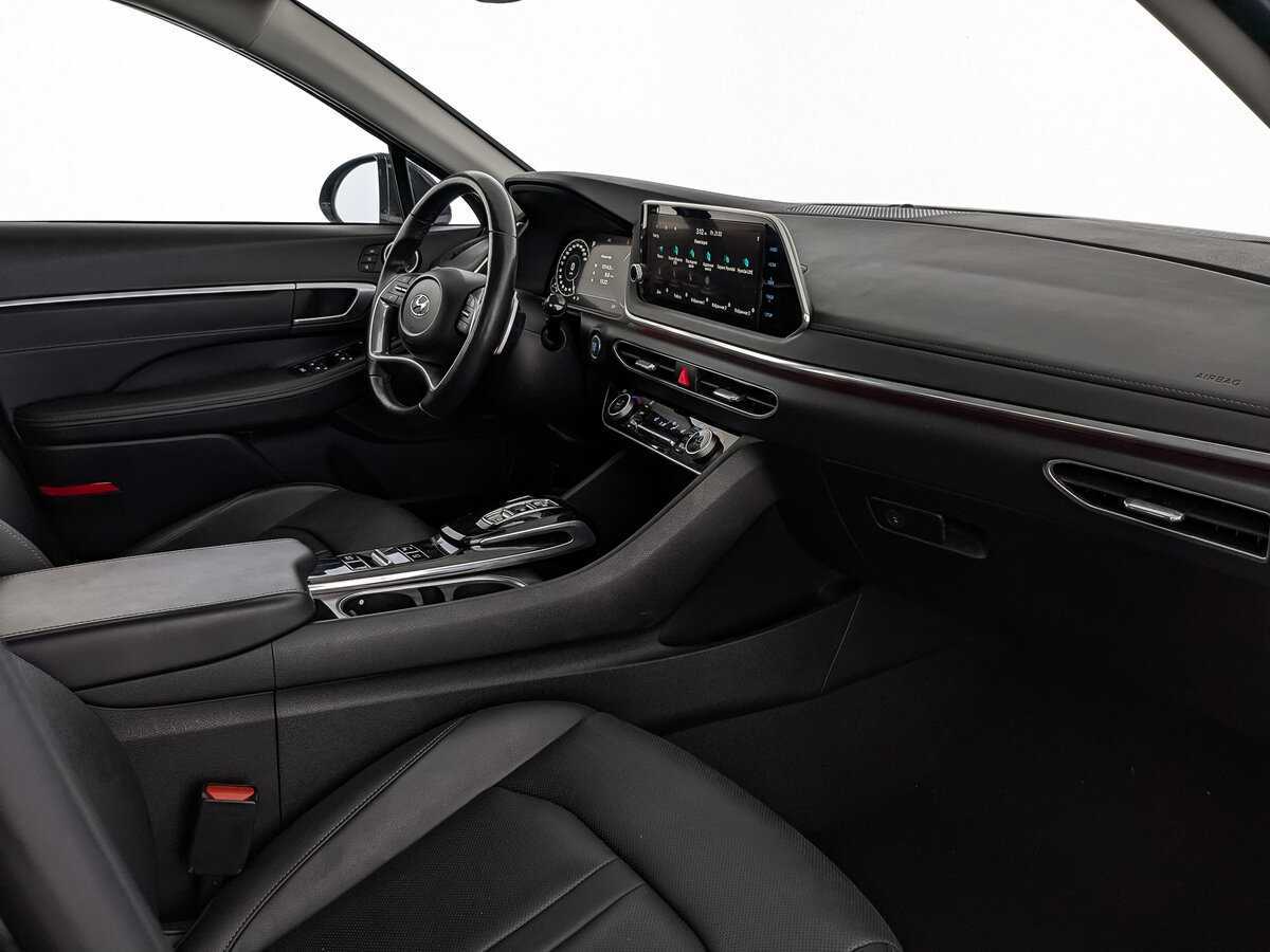 Hyundai Sonata 2021 года с пробегом. Фото: #12