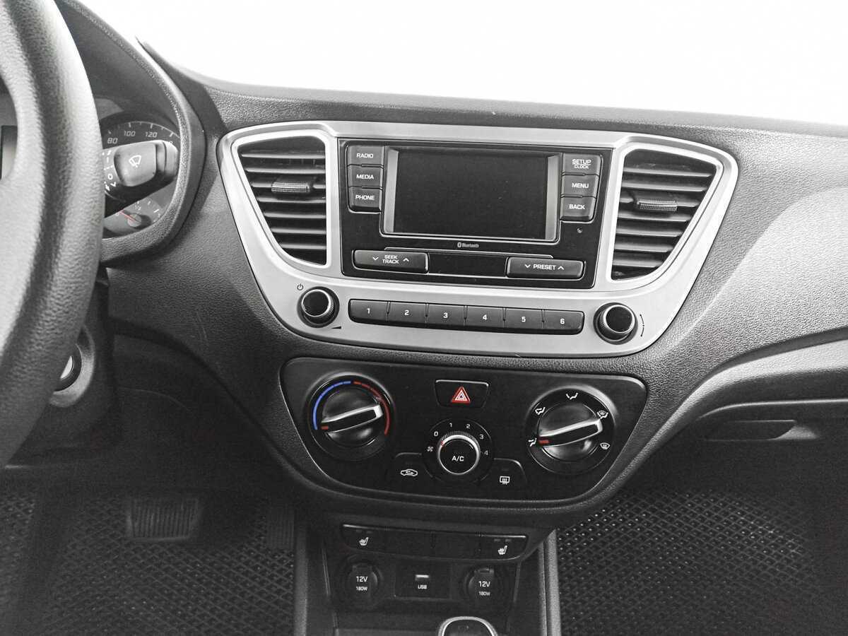 Hyundai Solaris 2021 года с пробегом. Фото: #12