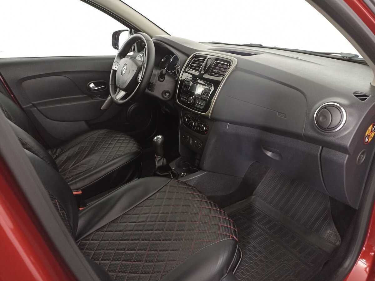 Renault Logan 2015 года с пробегом. Фото: #9