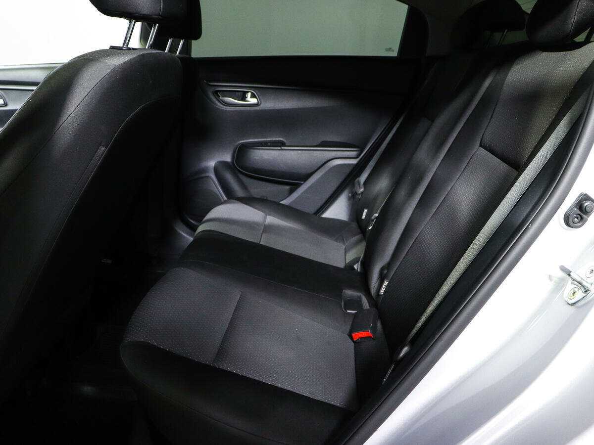 Kia Rio 2021 года с пробегом. Фото: #7