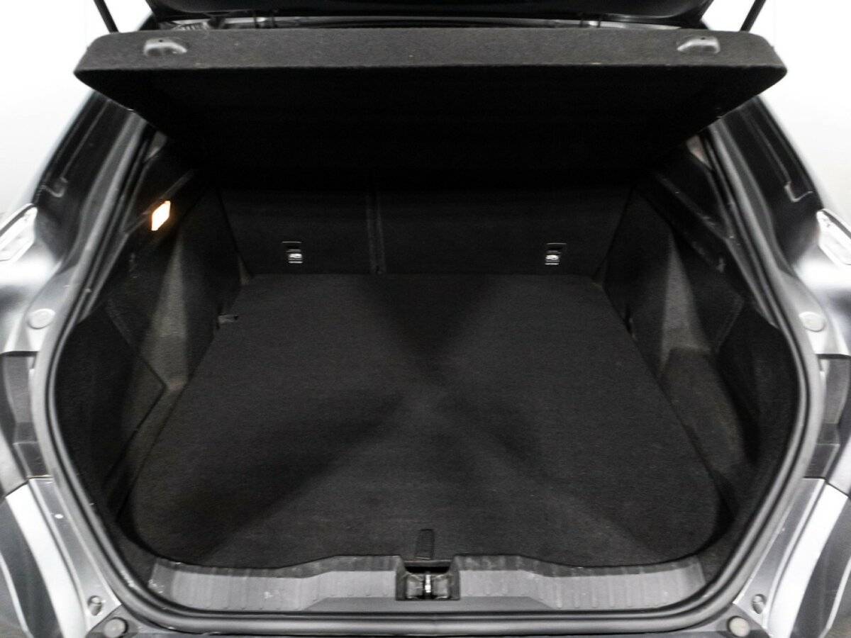 Renault Arkana 2020 года с пробегом. Фото: #14