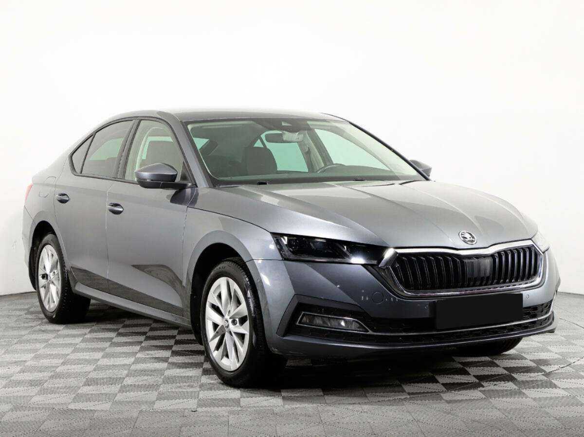 Skoda Octavia 2021 года с пробегом. Фото: #2
