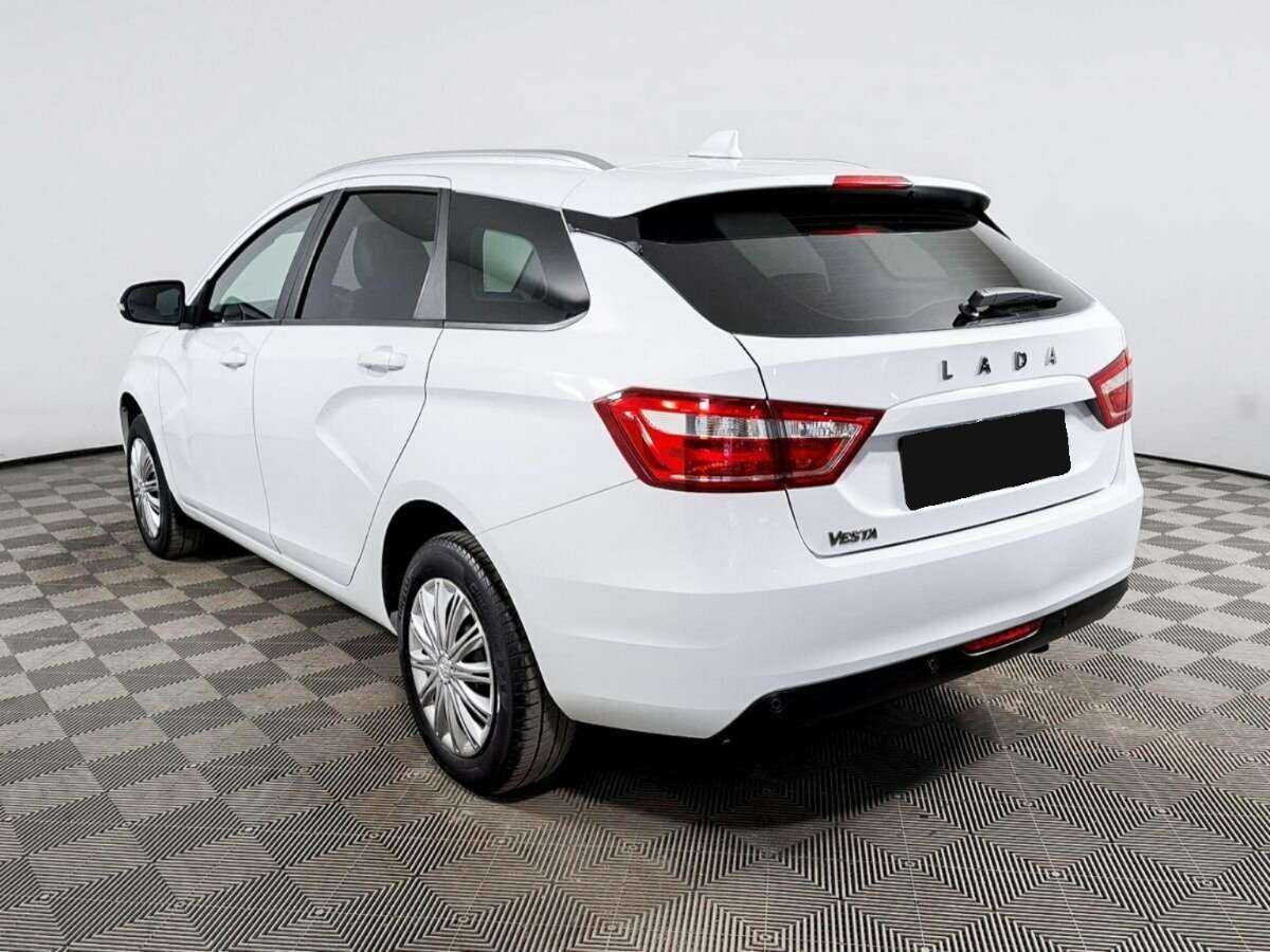 Lada (ВАЗ) Vesta 2018 года с пробегом. Фото: #6