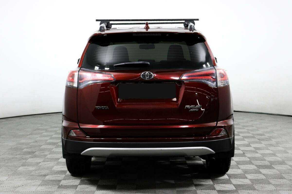 Toyota RAV4 2016 года с пробегом. Фото: #5