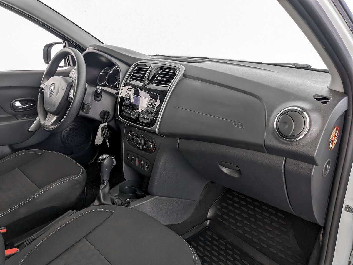 Renault Logan 2017 года с пробегом. Фото: #8