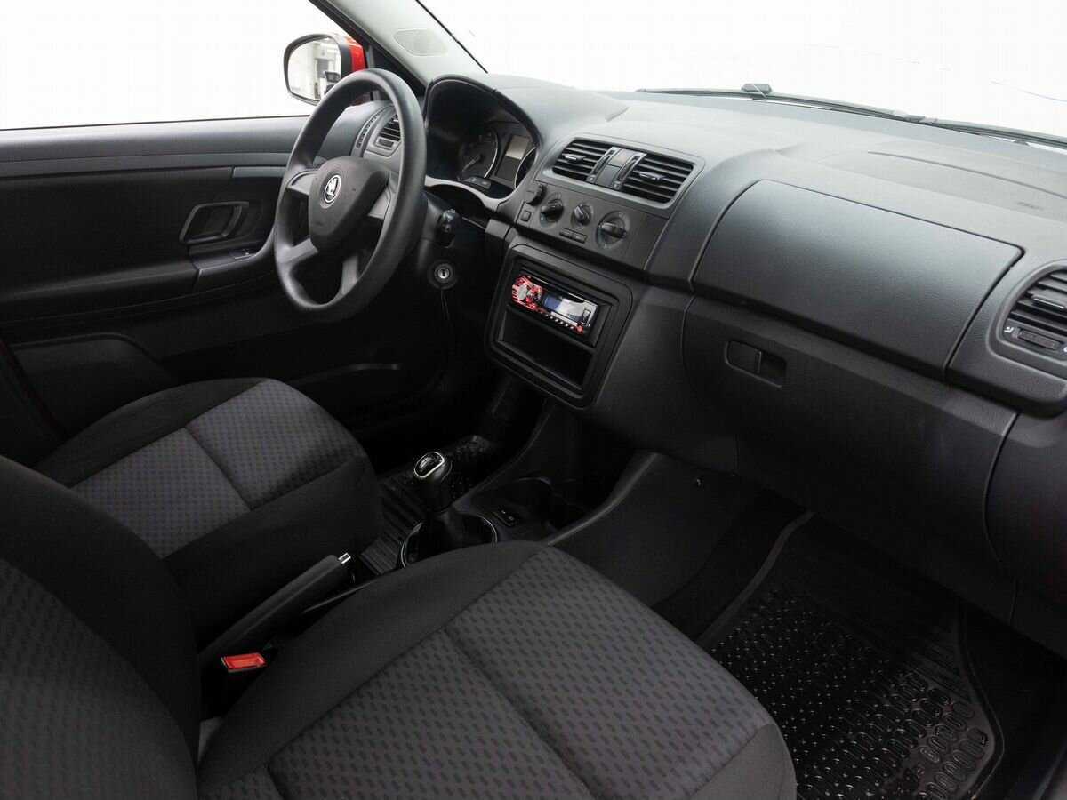 Skoda Fabia 2013 года с пробегом. Фото: #11