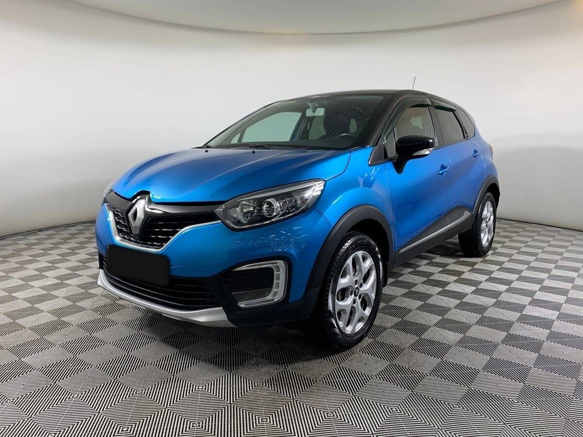 Renault Kaptur 2016 года с пробегом. Посмотреть фото