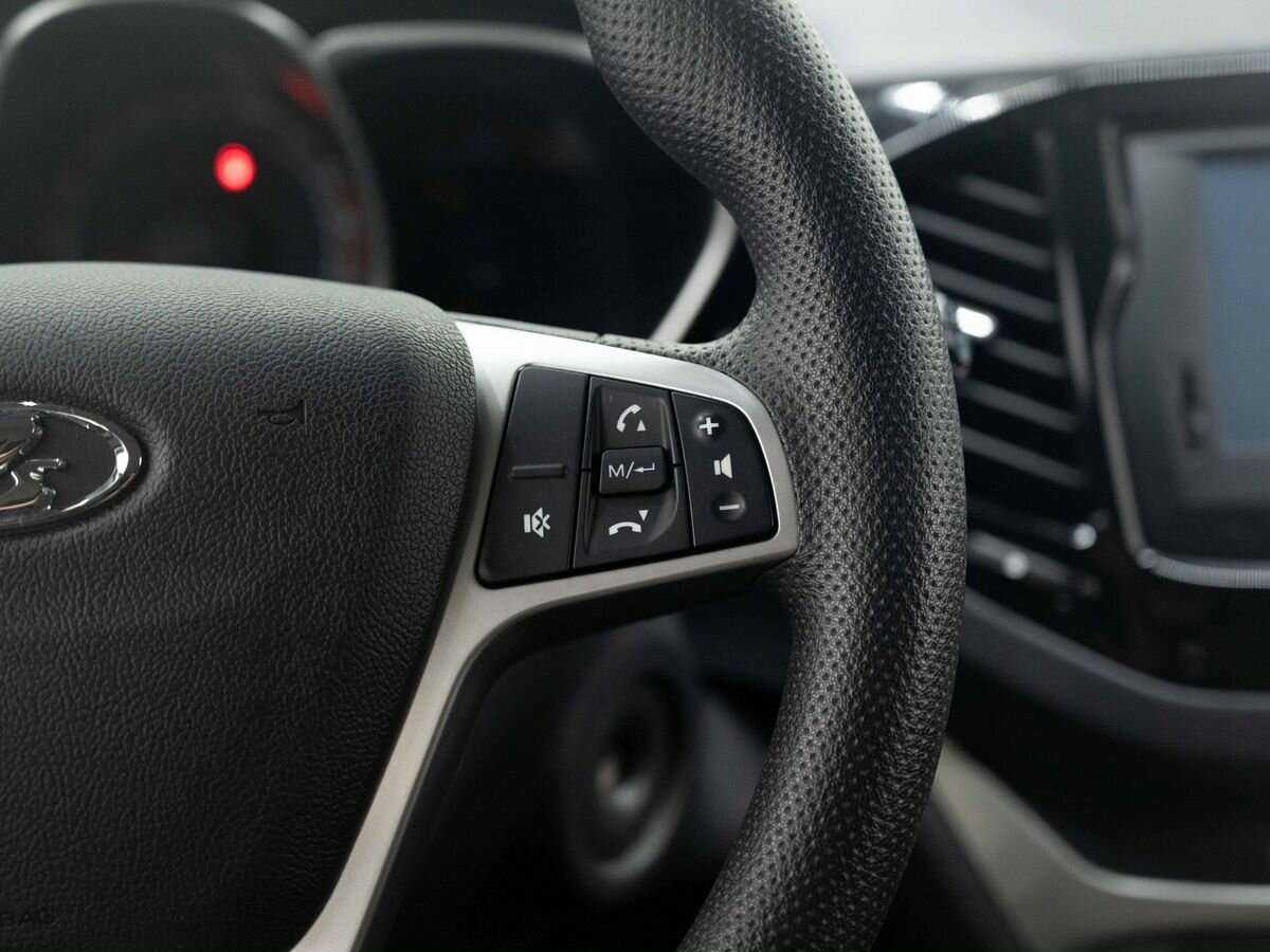 Lada (ВАЗ) Vesta 2019 года с пробегом. Фото: #17