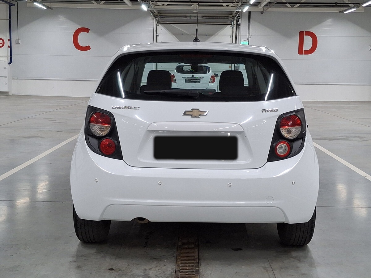 Chevrolet Aveo 2015 года с пробегом. Фото: #5
