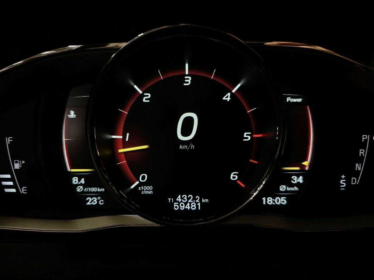 Volvo XC60 2016 года с пробегом. Фото: #17