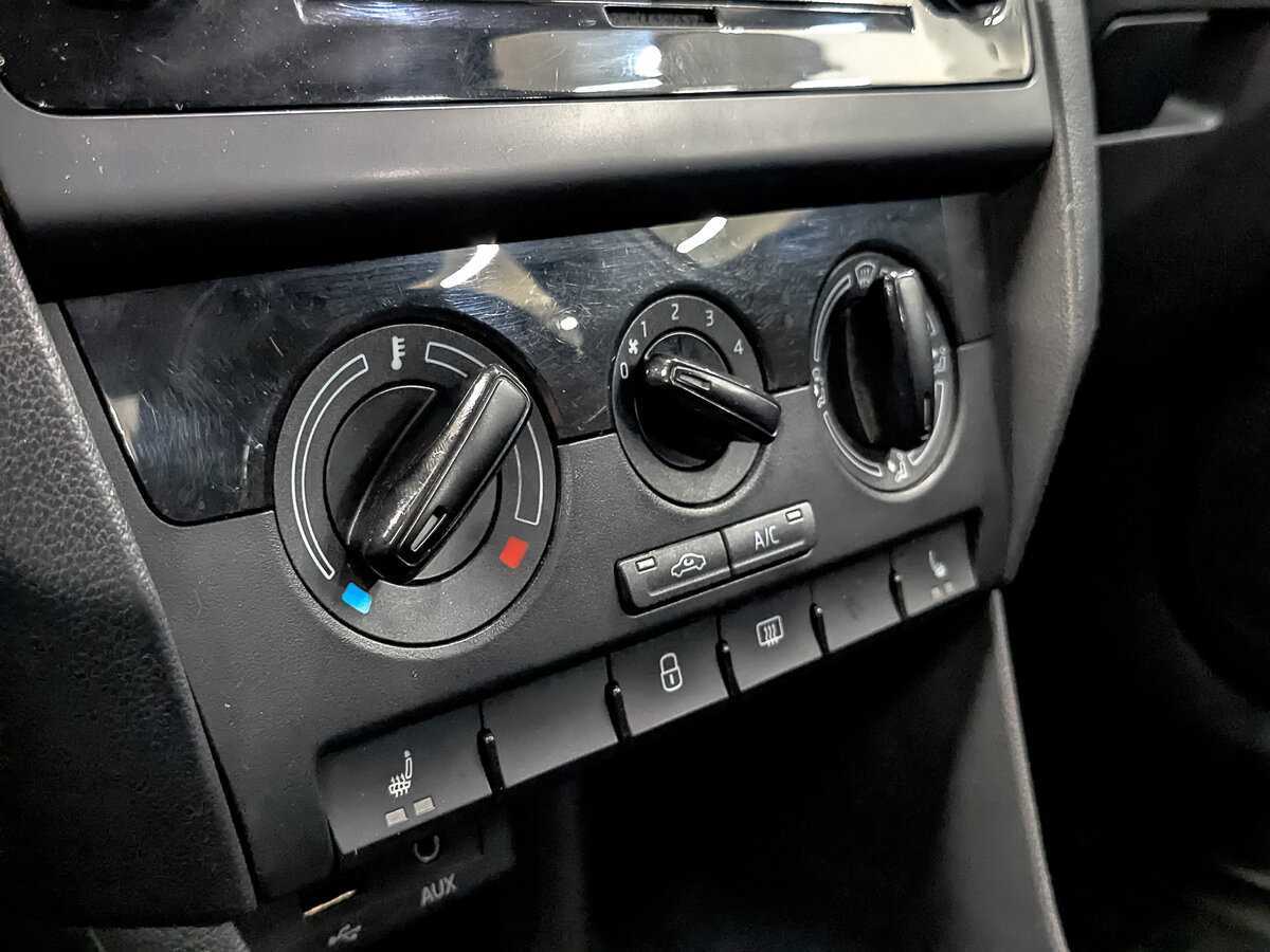 Skoda Rapid 2017 года с пробегом. Фото: #20