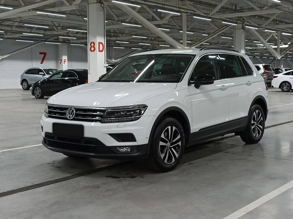 Volkswagen Tiguan 2020 года с пробегом. Посмотреть фото