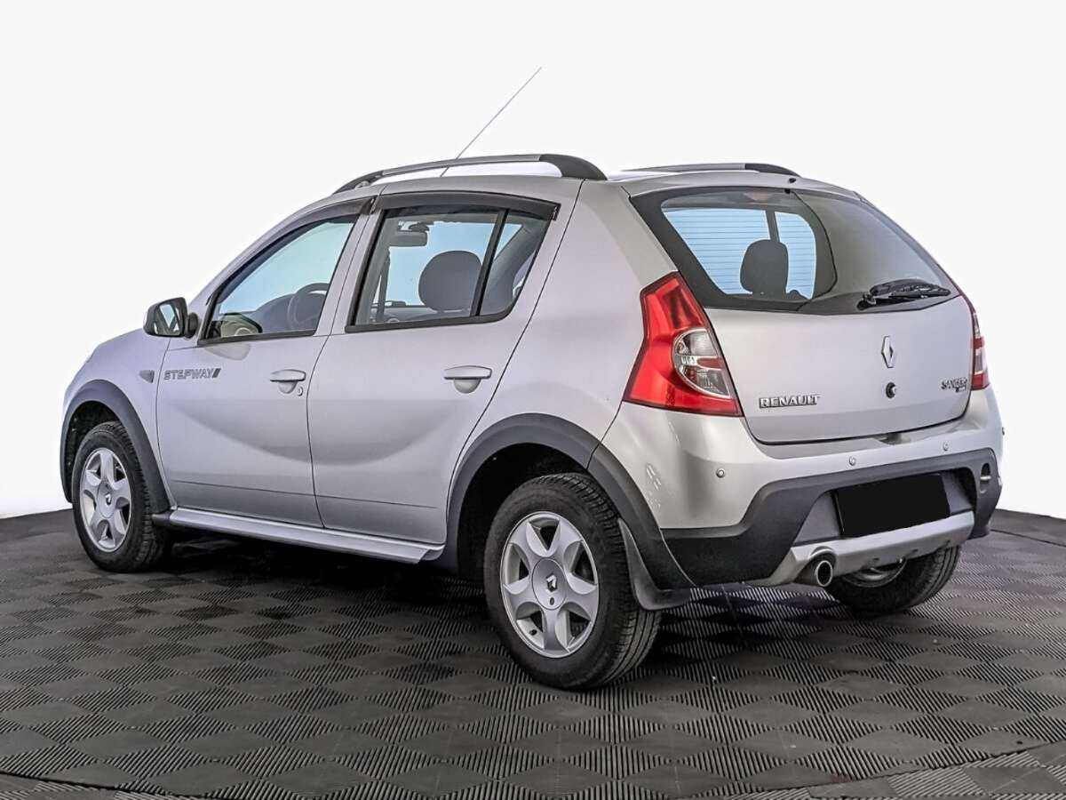 Renault Sandero 2013 года с пробегом. Фото: #5